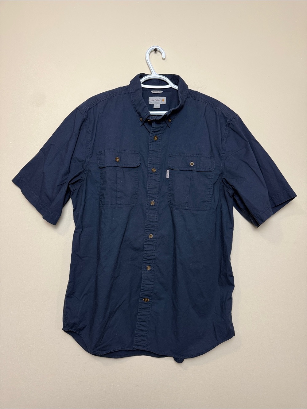 Carhartt Men’s Short-Sleeve Button-Down Shirt in Navy Blue size L